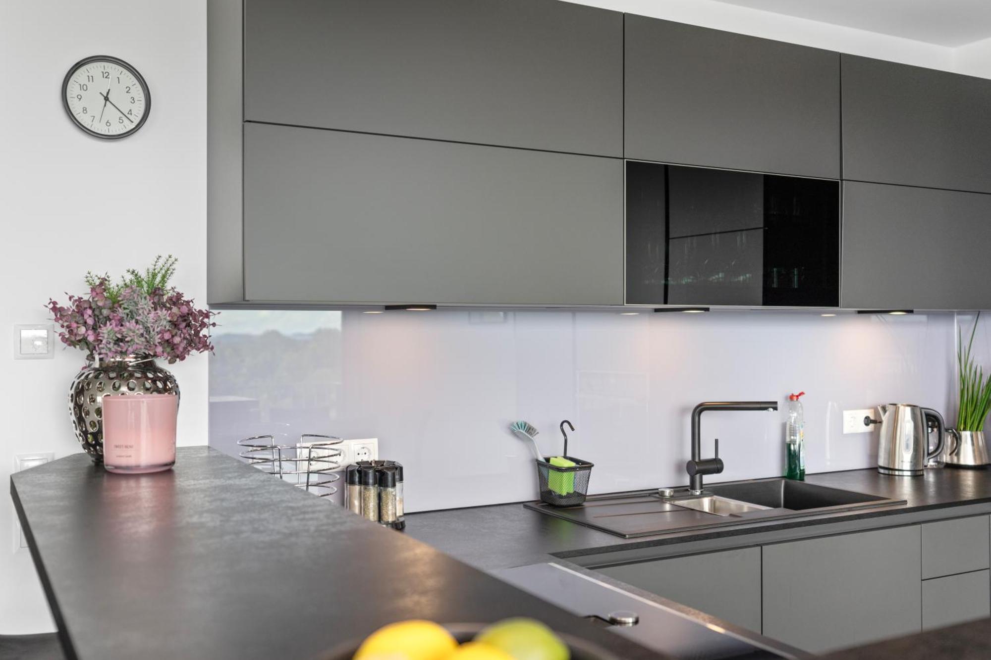 Anytime - Penthouse Mit Terrasse Und Bergsicht Lägenhet FDH Exteriör bild